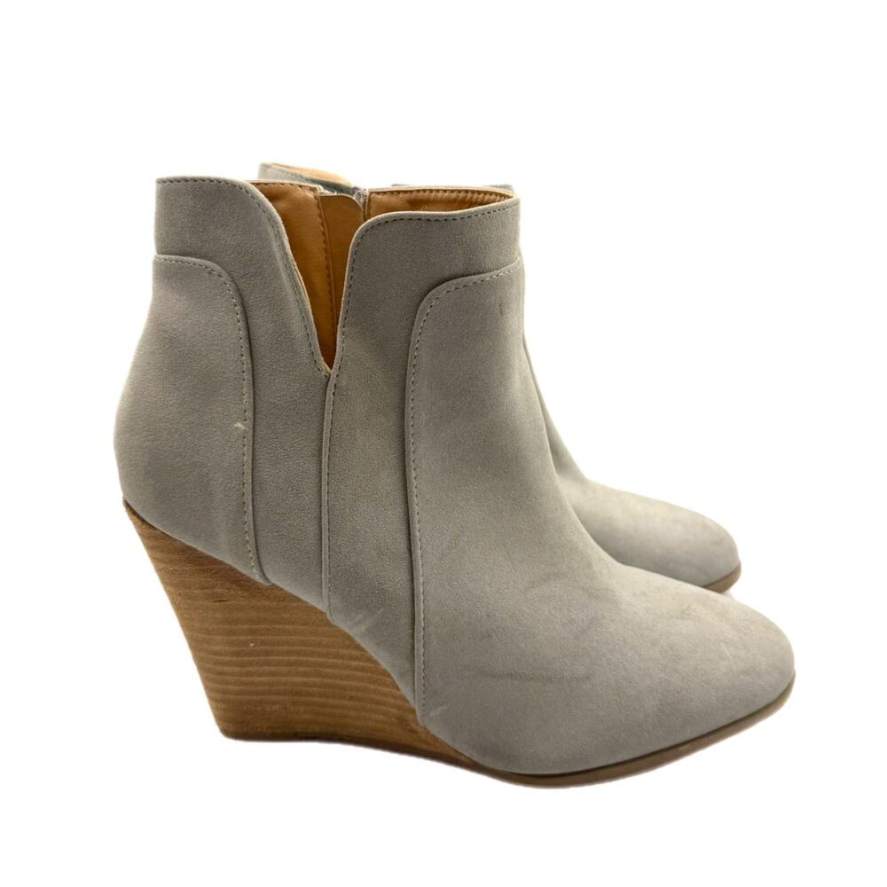 Ccocci Sydney Wedge Light Gray Slit Side Zip Trendy Cute Fall Ankle Booties - Picture 2 of 11
